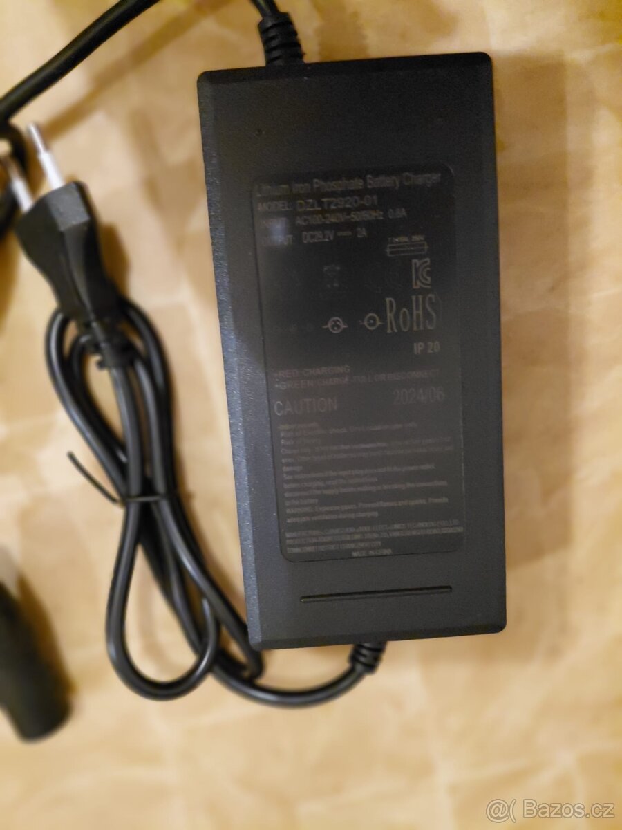 Elektrický invalidní vozík - 4