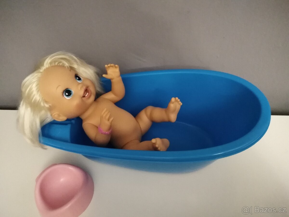Panenka s výbavou REZERVACE - 4