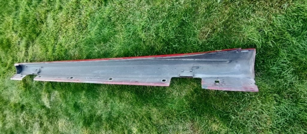 Mercedes A W176 Toyota Yaris IV 4 - podbeh prah kryt - 4