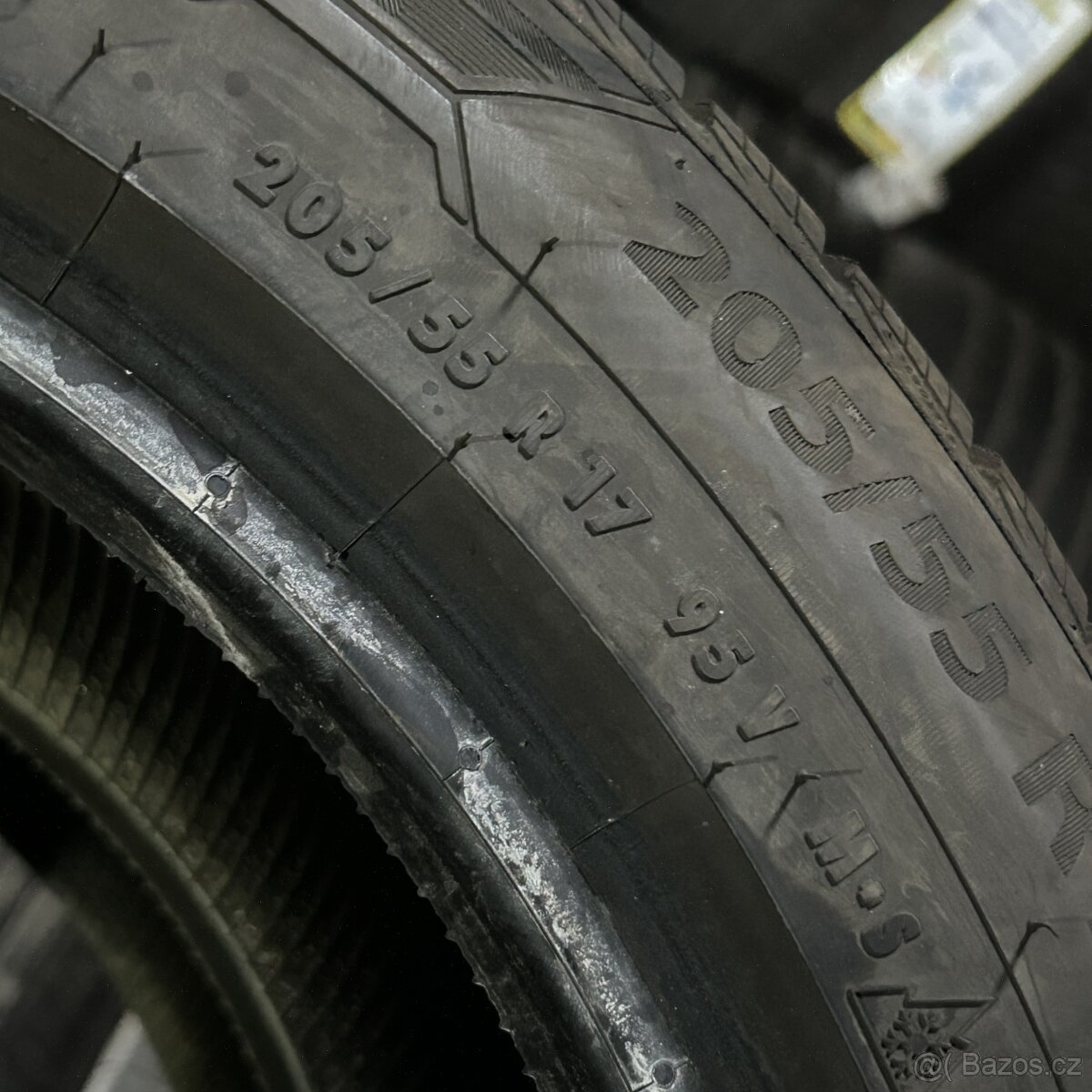 Zimní pneu 205/55 R17 95V Barum 6mm - 4