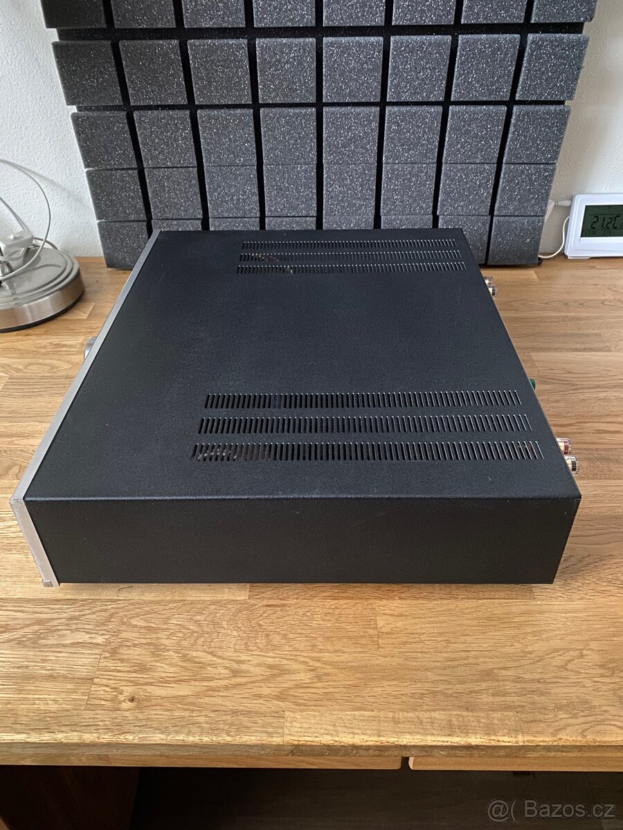 Musical Fidelity a3.2, DAC CASEA Vega - 4