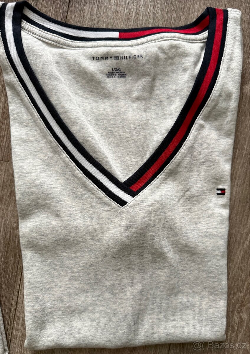 Dámská trička Tommy Hilfiger - 4