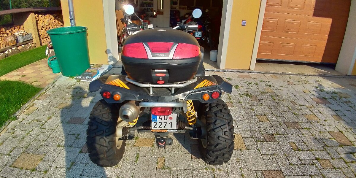 Čtyřkolka Can-am Renegade