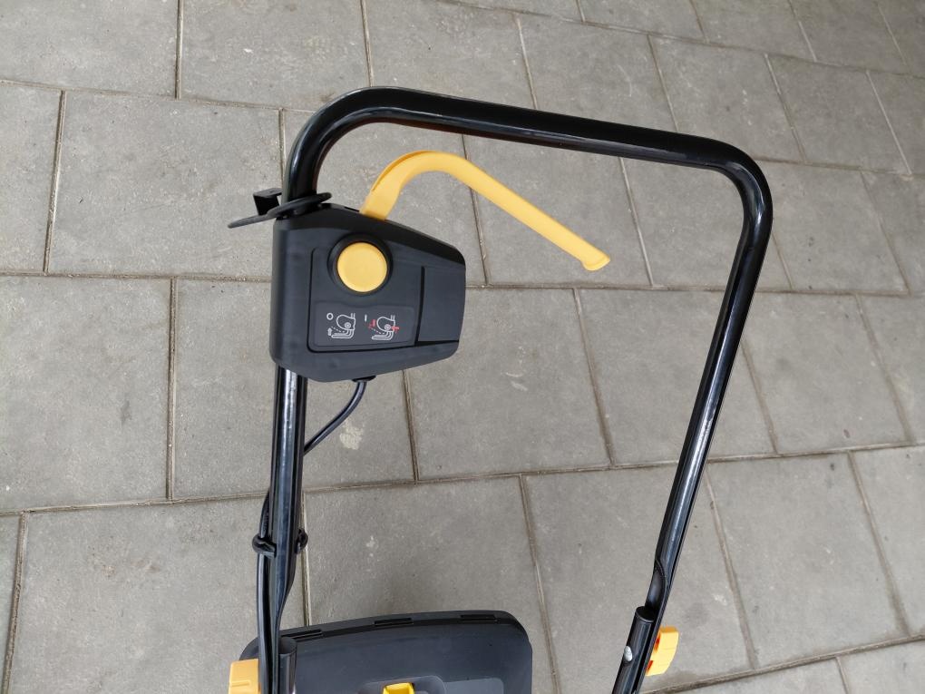 Prodám el. sekačku zn. FIELDMANN FZR 2022-E - 4