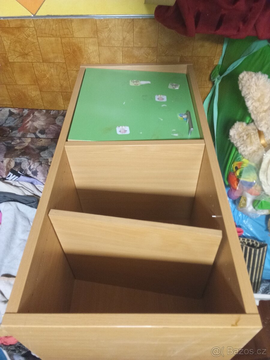 Dvě stejné veliké skříňky, krásný nábytek - 4