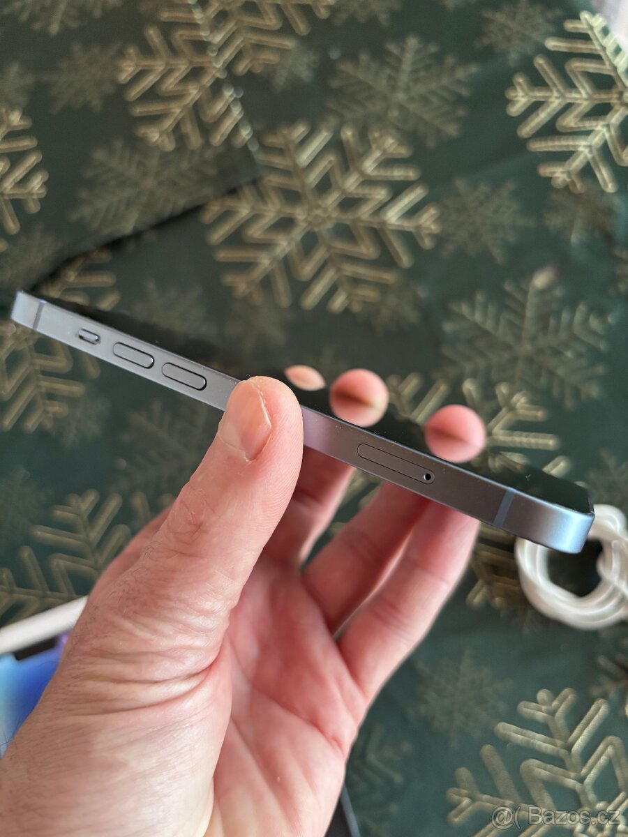 Iphone 14 - modrý - 4