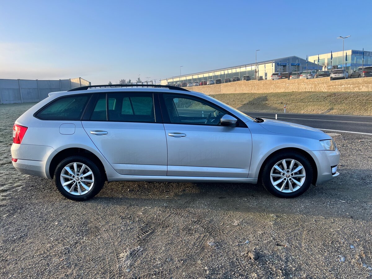 Škoda octavia 3 1.2 tsi 103 kw DSG - 4