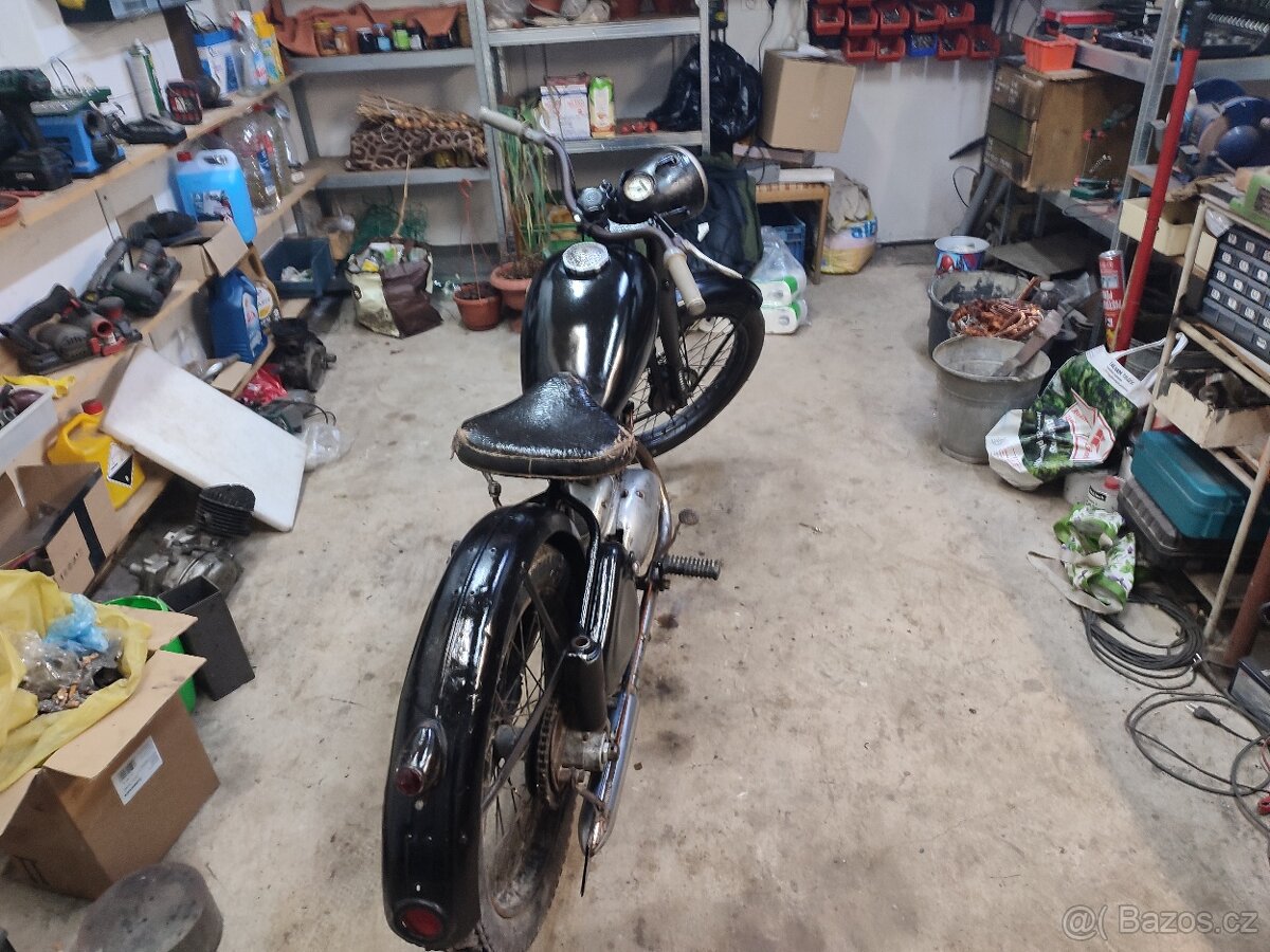 cz 150 c maly perak - 4