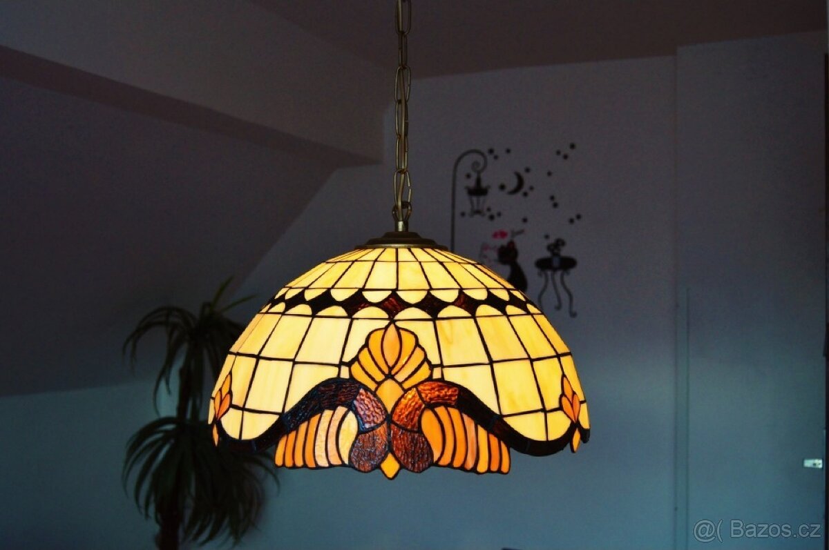 Vitrážový Tiffany lustr o průměru 41 cm-nový - 4