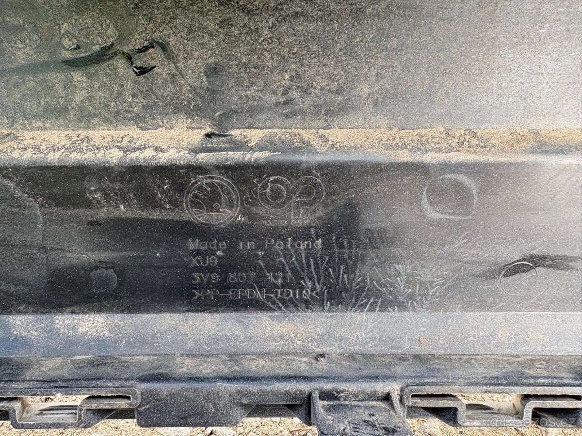 Superb III, zadní nárazník - 4