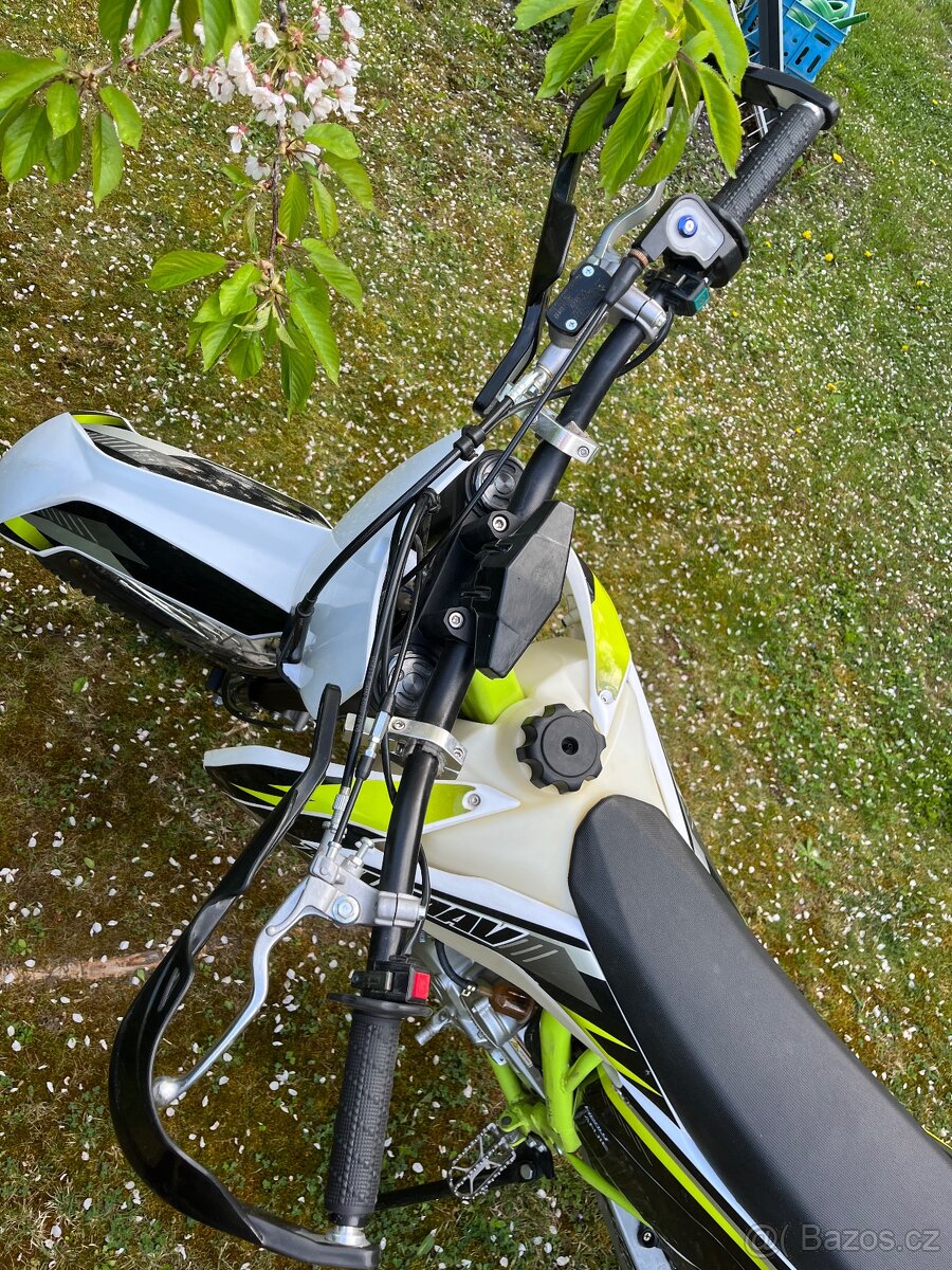 pitbike/dirtbike 250cc