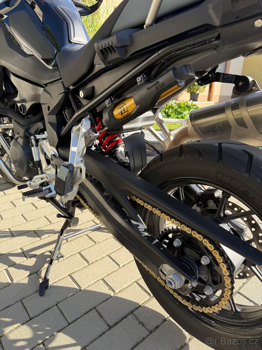 BMW F800 GS 2024 Triple Black - 4