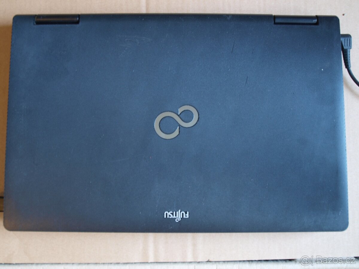 Notebook 15,6", Fujitsu E751, i7, 8GB, 120GB SSD, W10 - 4
