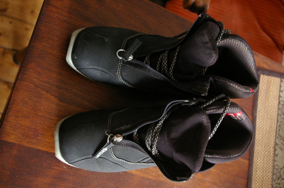 prodám lyže a boty - 4