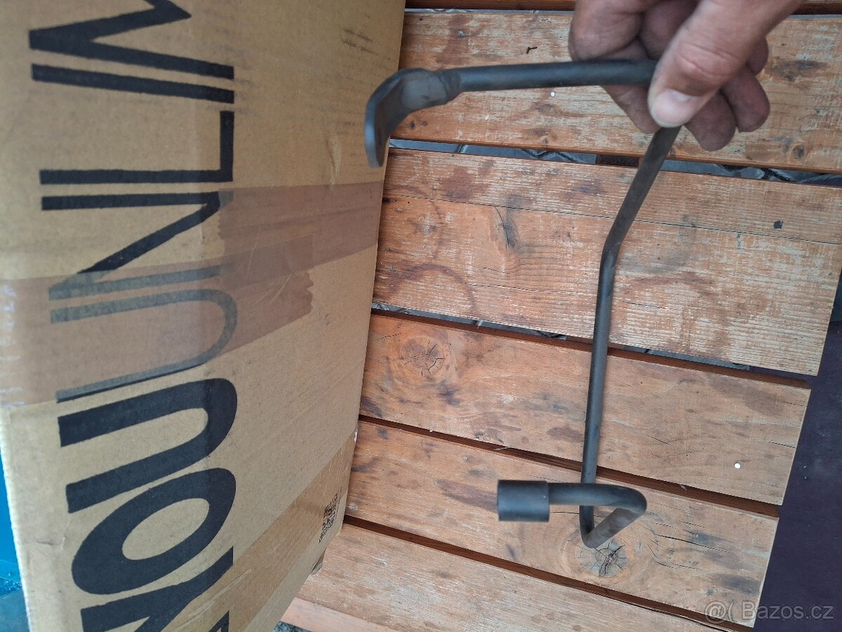 Podpěra brašen Yamaha MT-03 - 4