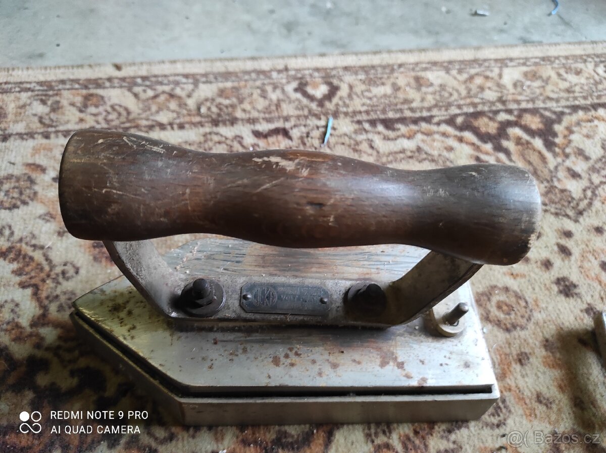 Retro žehlička - 4