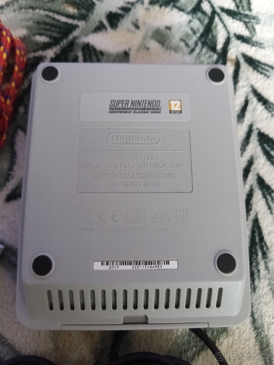SNES Super Nintendo Classic Mini - 4