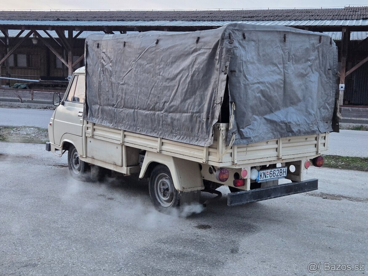 AKCE _ Škoda 1203 Valník - 4