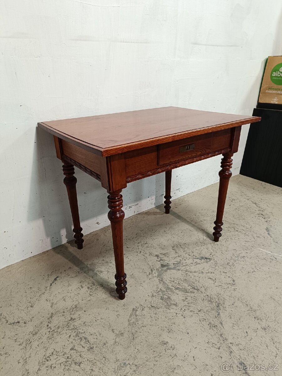 Starožitný stůl - 4