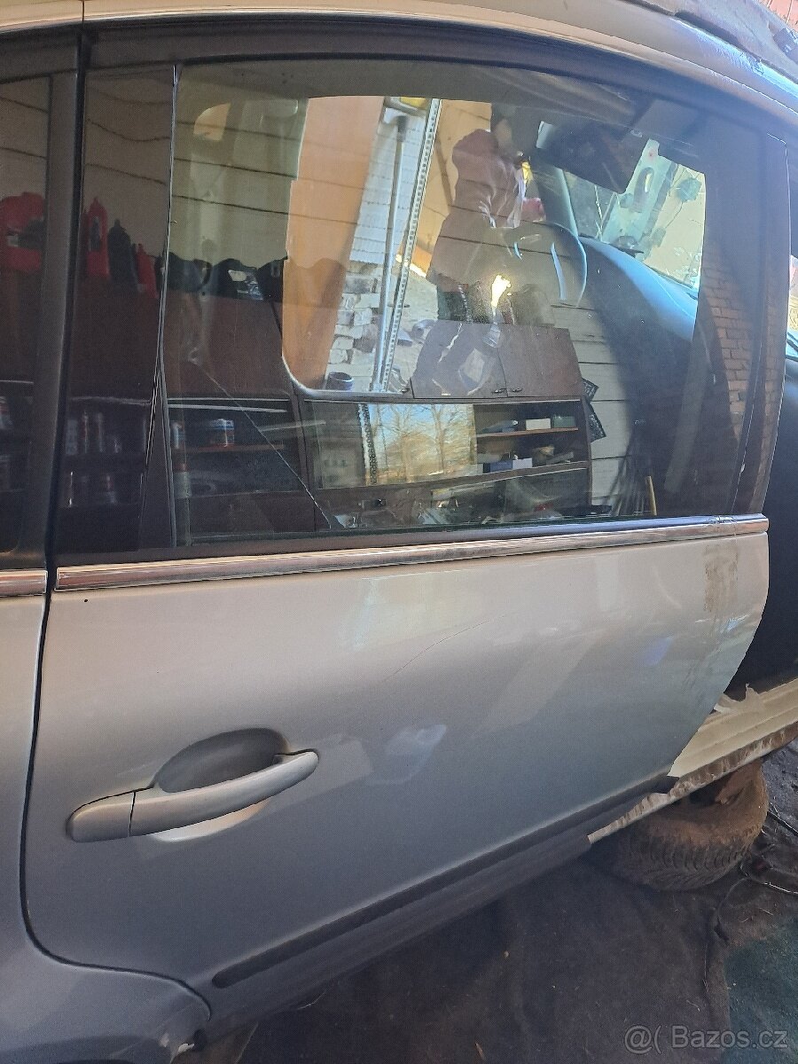 Passat B5.5 a B5 Kapota a Dveře - 4