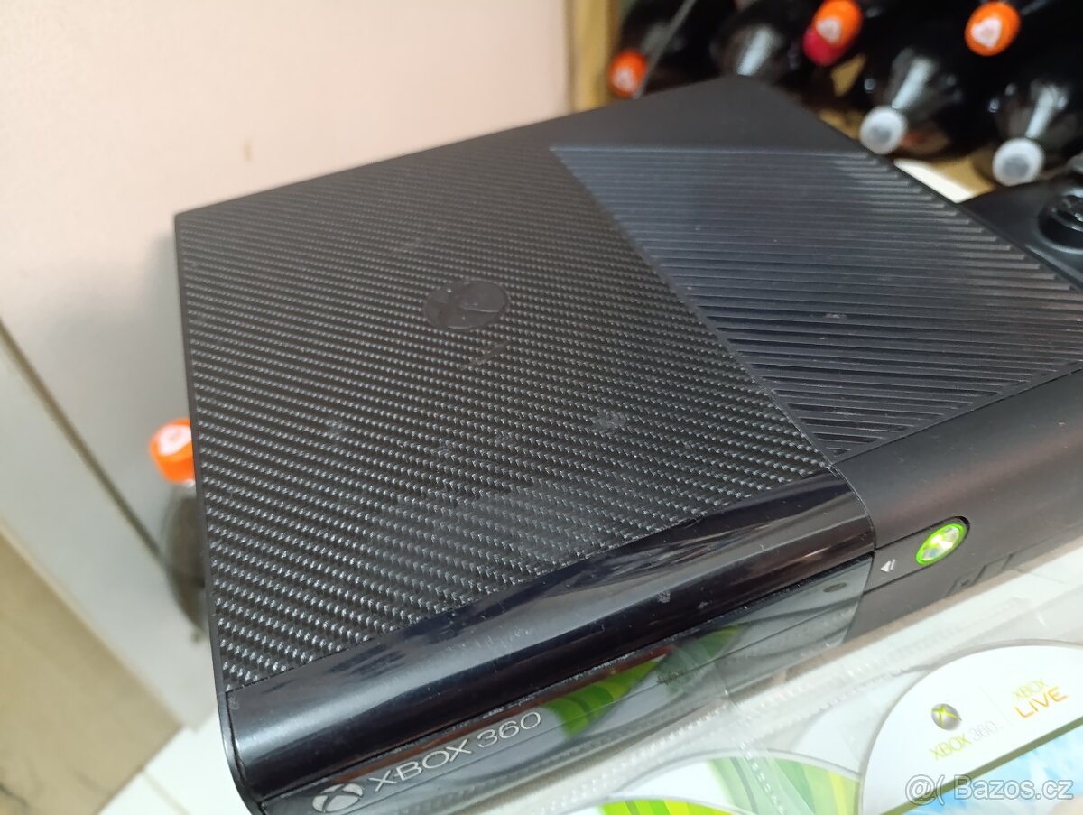 Xbox 360E 500Gb + 8her - 4