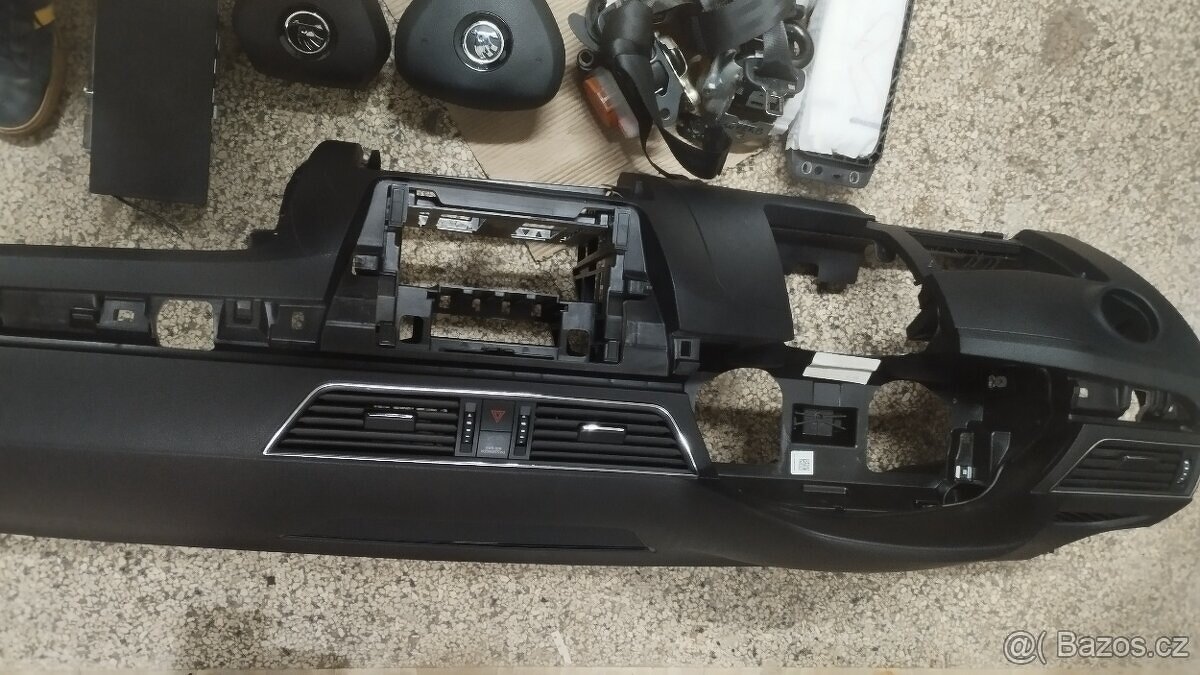 Airbagová sada Škoda Superb 3 s originální deskou - 4