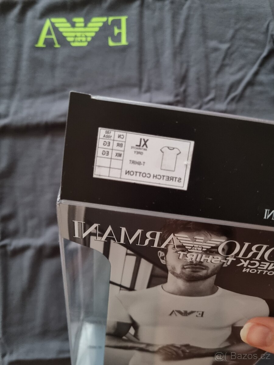 Pánské triko Emporio Armani - 4