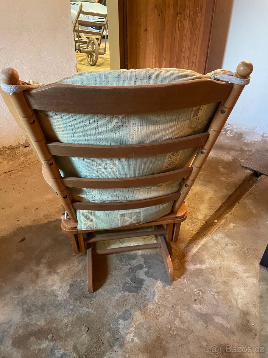 Houpací křeslo - 4
