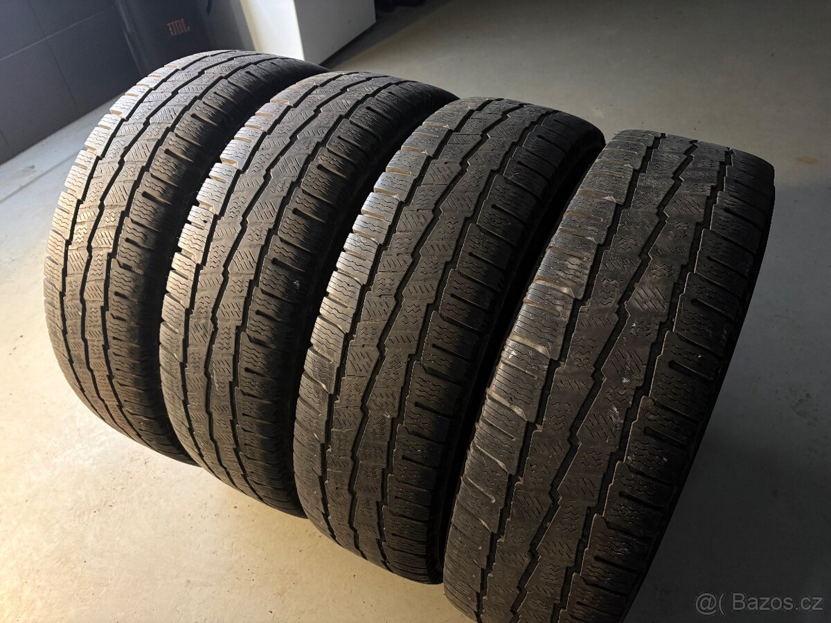 Zimní pneu Michelin 225/75/16C - 4