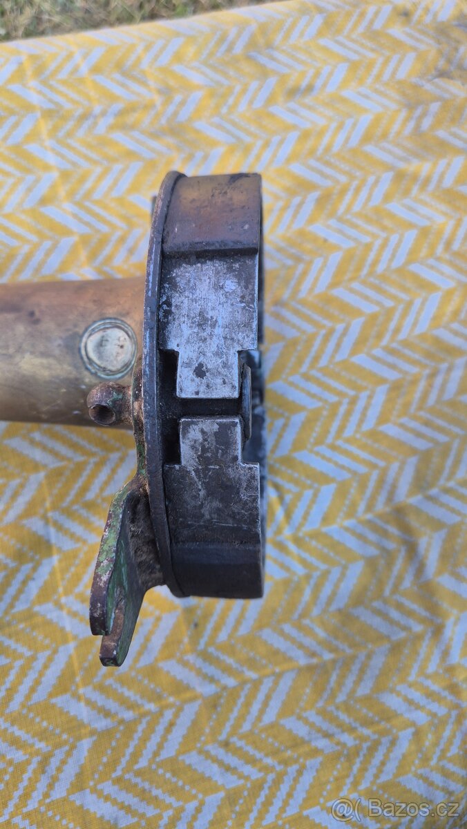 Brzdový štít Jawa - 4