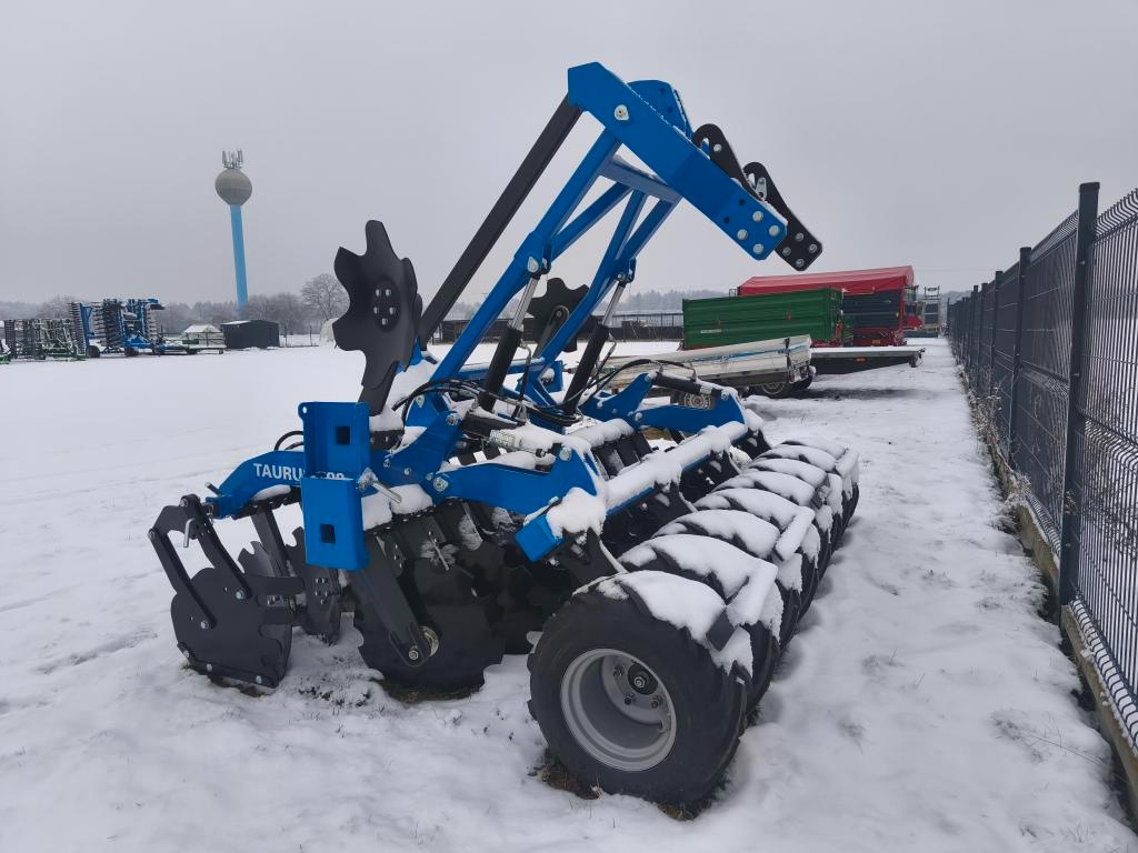 CZAGRO machinery TAURUS 300 - 4