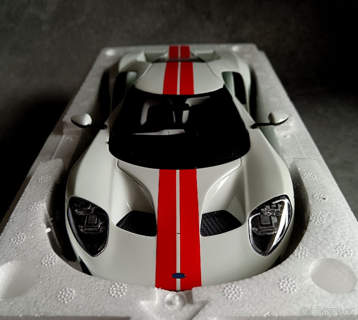 1:18 Ford GT - 4