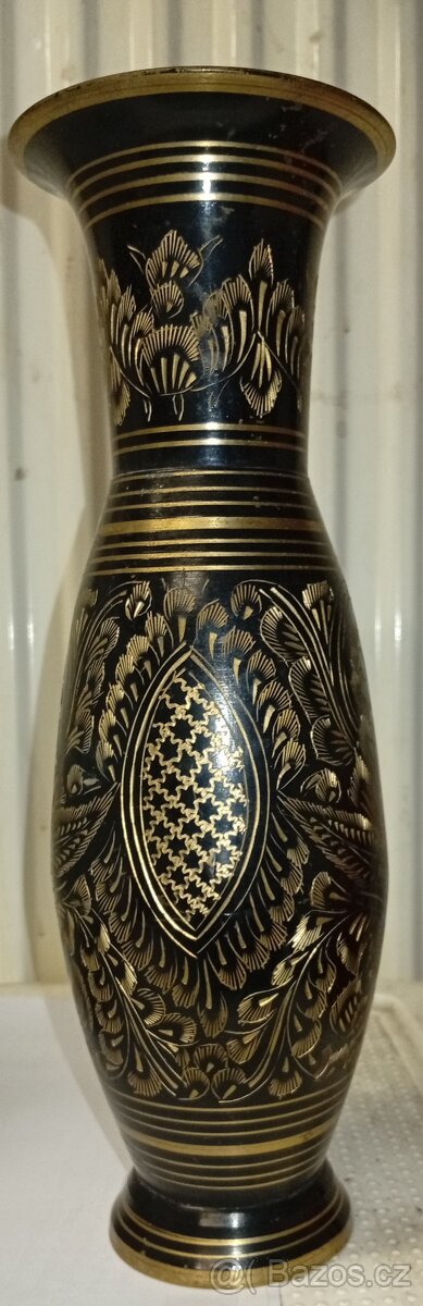 Mosazná váza černá zlatá - 4