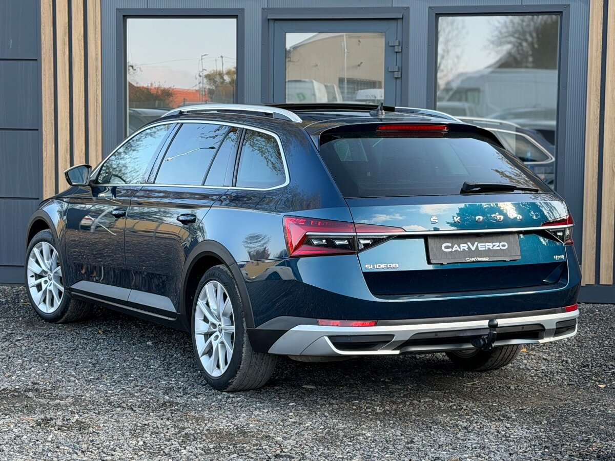 — REZERVACE —ŠKODA SUPERB III FL SCOUT 2.0 TDI 140KW 4X4 - 4