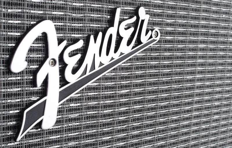 Kmbo FENDER CHAMPION 20 - 4