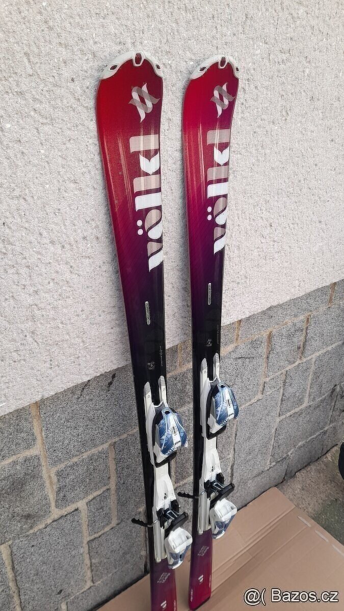 Kvalitní carvingové lyže Völkl 158 cm - 4