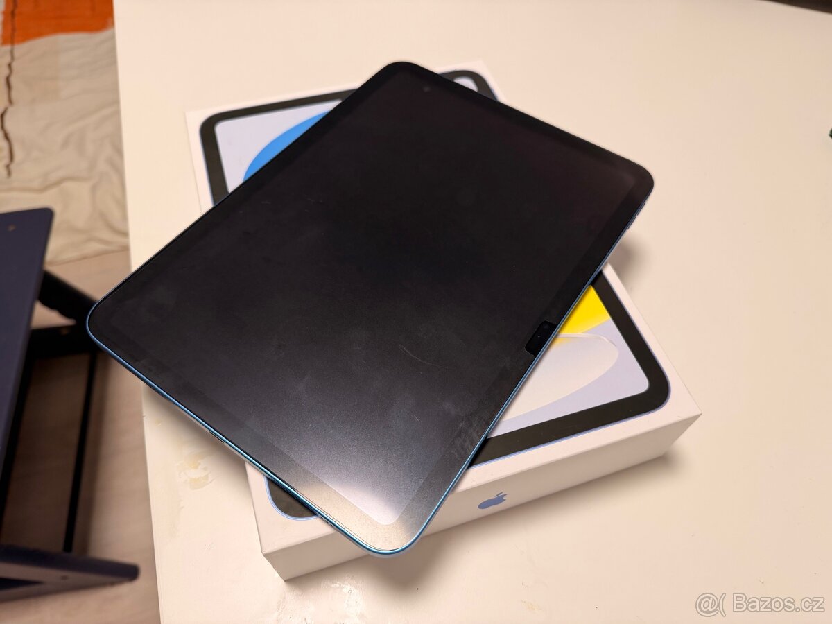 iPad 10th generation 64 GB - 4