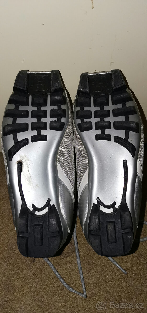 PRODÁNO. Dámské boty na běžky Madshus vel. 37 (23,4 cm) - 4