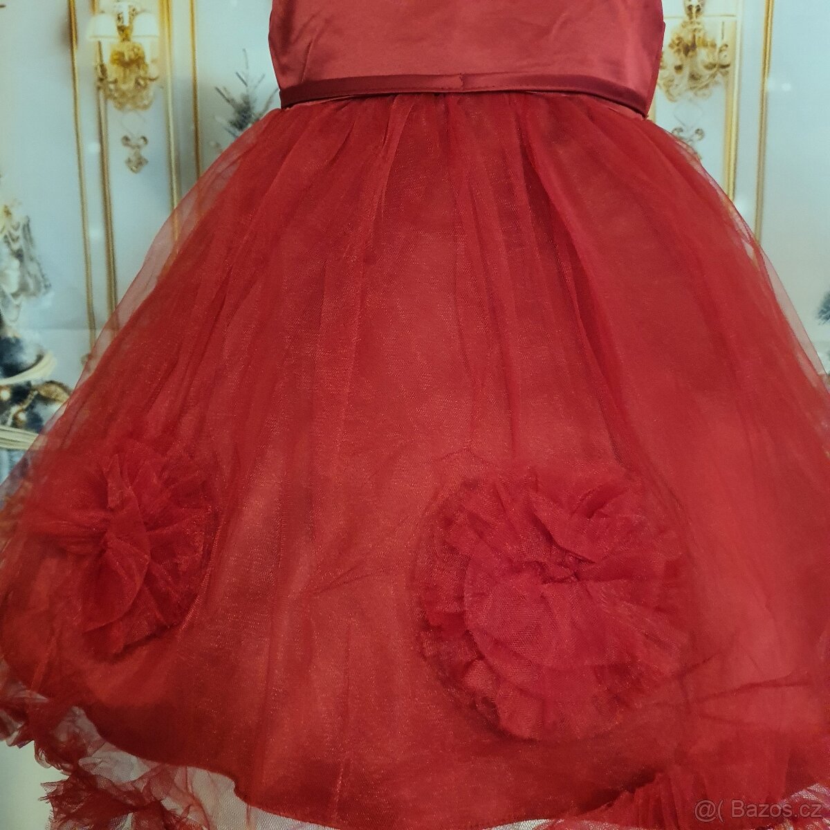 Dívčí společenské šaty v červené/vínové barvě - 4