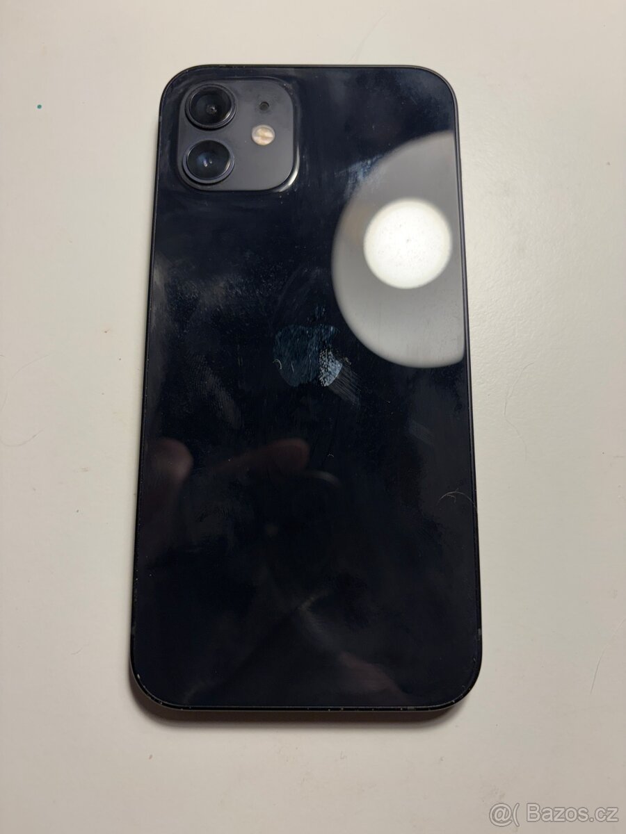 iPhone 12 (64GB)/černá - 4