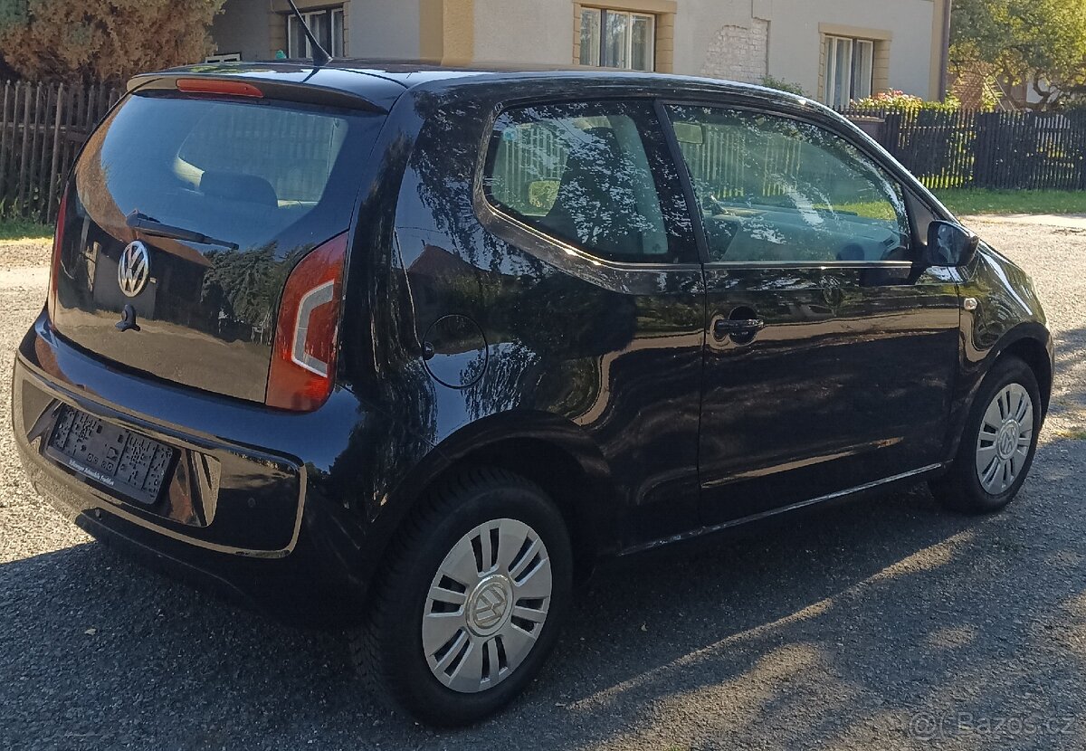 VW Up 1.0 rok 2013 naj 169000 klima - 4