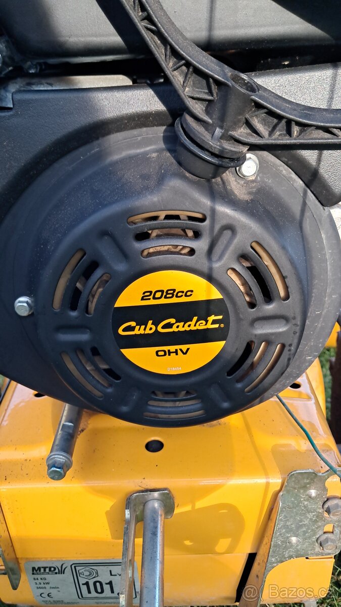 Snehova freza Cub Cadet - 4