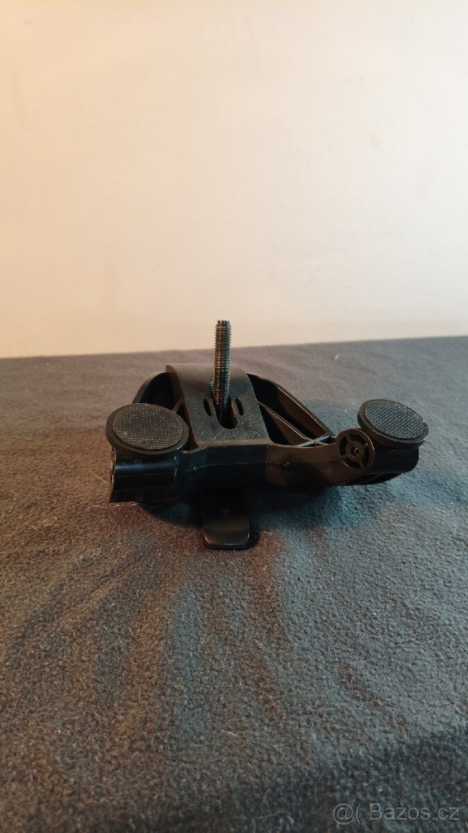 Závodní Volant Trustmaster TMX - 4