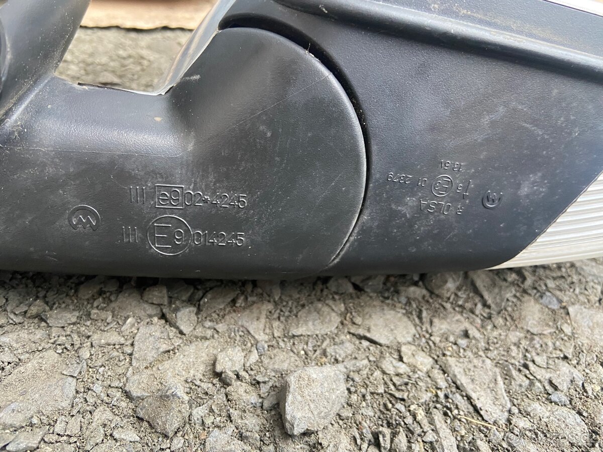 Zrcátka octavia 2 - 4