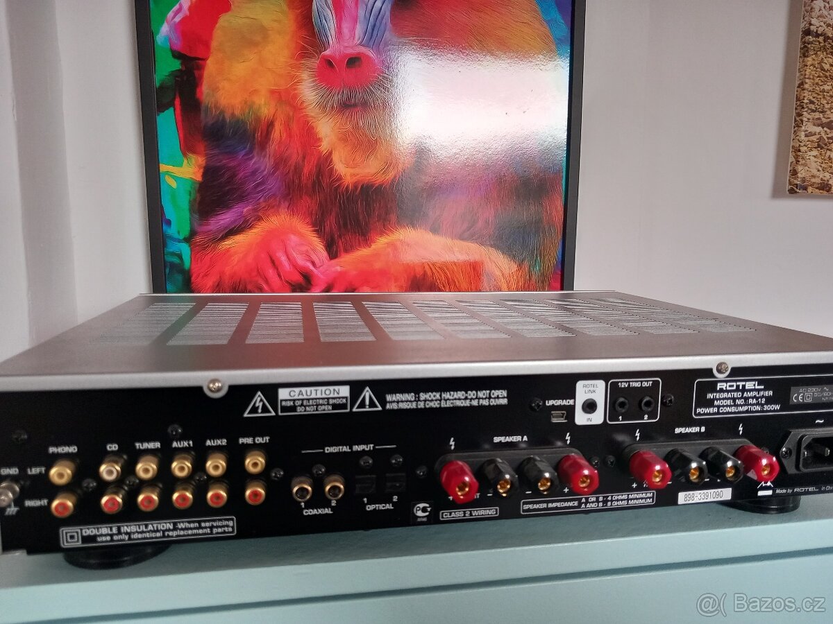 Prodám integrovaný zesilovač ROTEL RA12 - 4