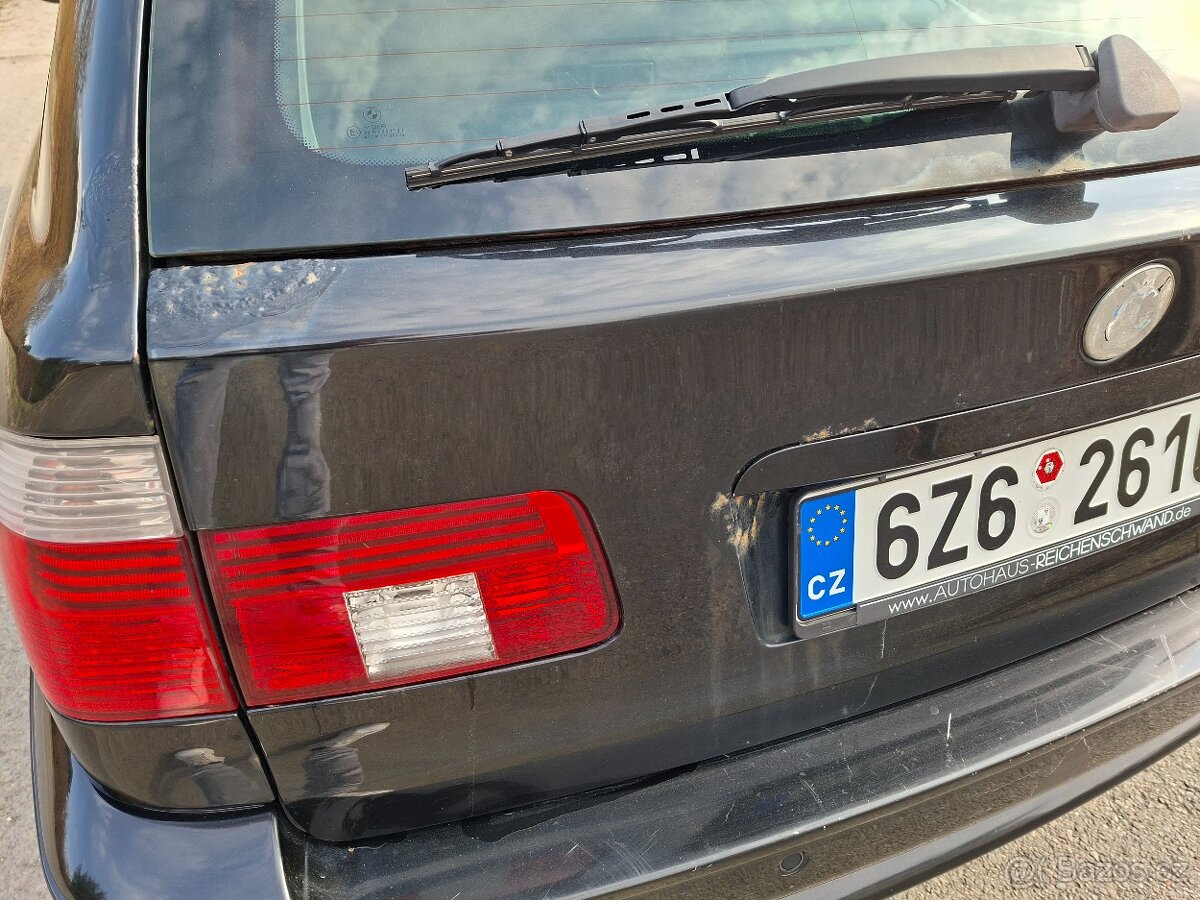 BMW 525i e39 touring manuál - 4