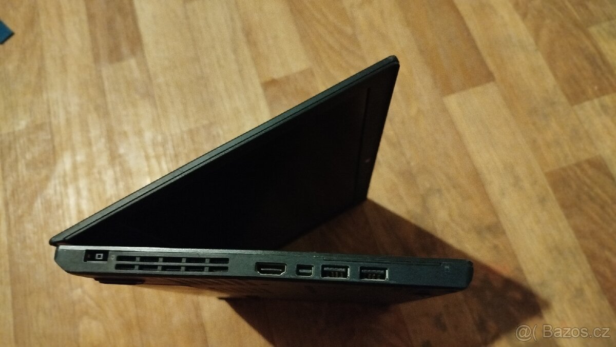 Lenovo ThinkPad X260 - 4