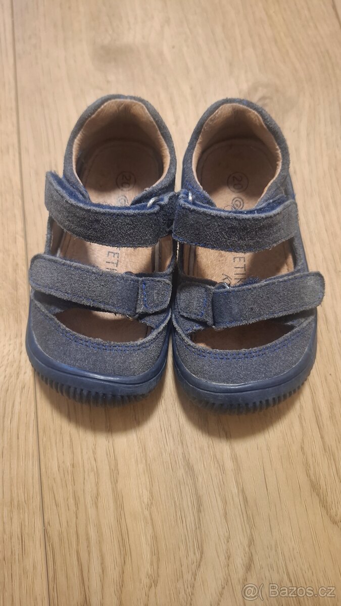 Barefoot - 4