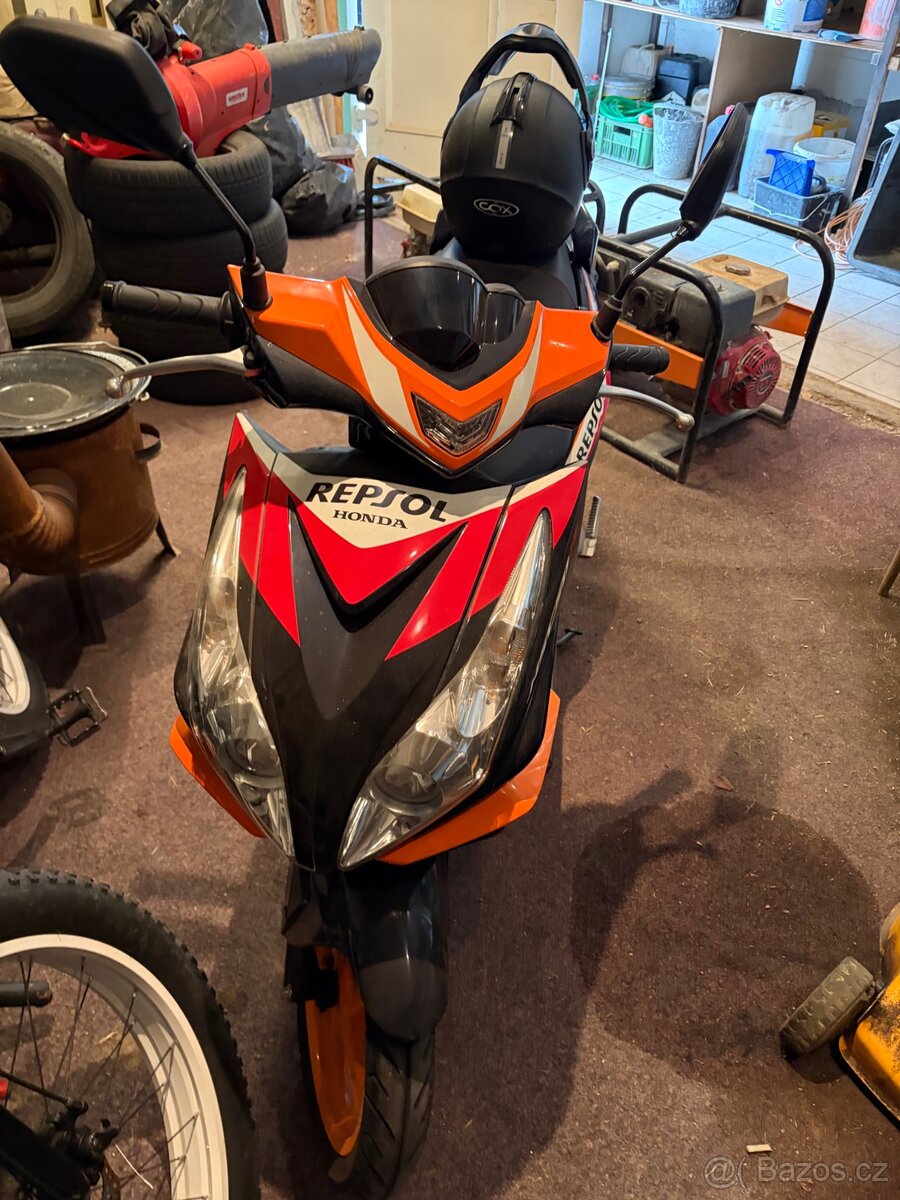 Honda - 4