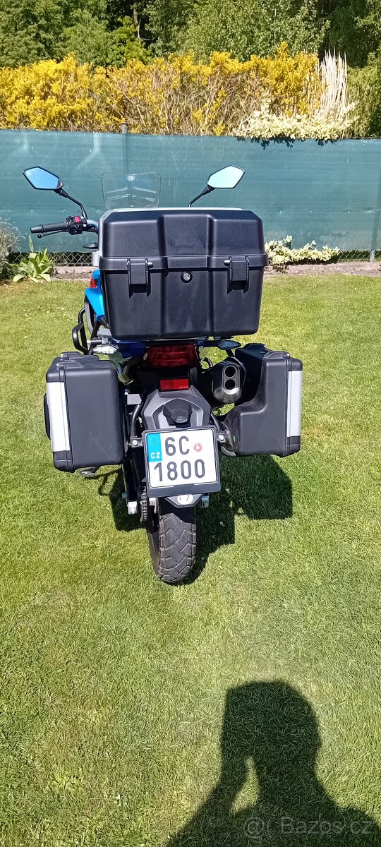 Yuki 125xtr